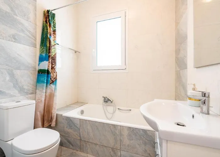 Elias With View * Rhodes City